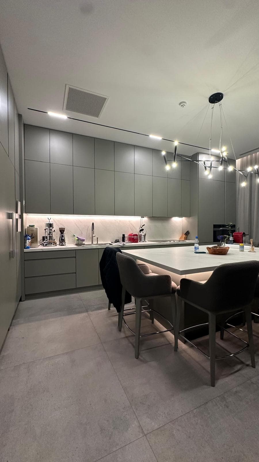 Kitchen Island